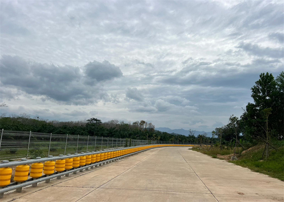 Good price EVA Material Anti-Crash Guardrail Segurança Rodoviária Barreira de Roller expansível on-line