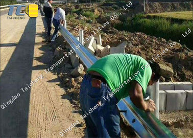 comprar Resistência de aço inoxidável do tempo da barreira de impacto do feixe do metal de Thrie do tráfego online manufacture
