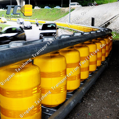 Good price O pó galvanizado elástico de EVA Rotating Rolling Guard Barrier revestiu on-line
