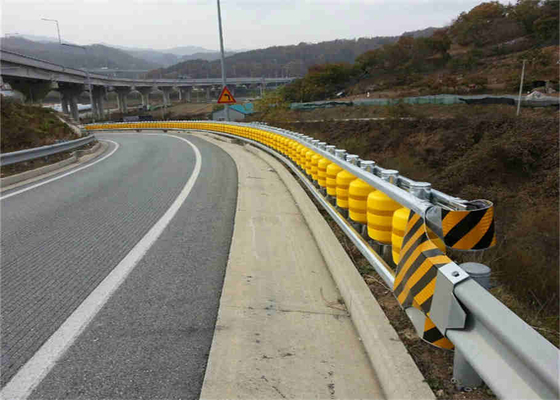 Segurança rodoviária que conduz a barreira da segurança de EVA Roller Barrels Anti Corrosion para a venda