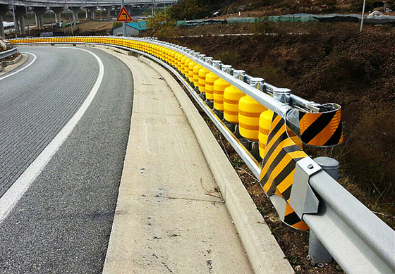 Barreira anti-colisão contra colisão de estrada Segurança do tráfego EVA Barreira de rolos