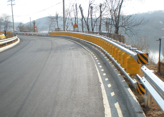 Bom preço Tempo de Produção 10-15 Dias Barreira de Rolo de Segurança Montada na Superfície Solução Ótima Protege Pessoal e Equipamentos Contra Colisões on-line