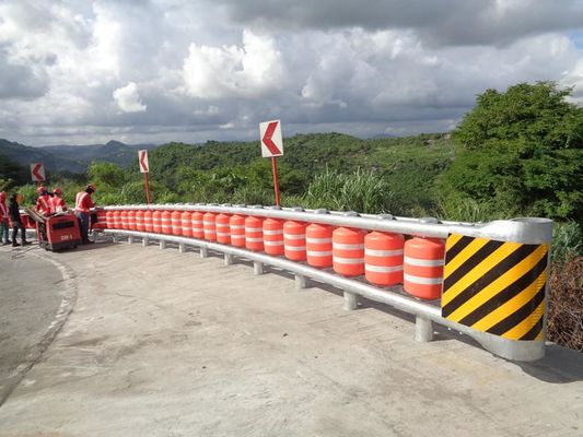 Bom preço 1.2m Altura do painel Barreira de proteção de rolamento Com EVA e Q235 Rollers Diâmetro 245 milímetros Otimizado para controle de multidão on-line