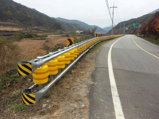 Good price Corrosion Resistance High Highway Roller Barrier for Mountain Roads Roller Size Diameter 245/350 Mm on-line